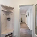 شقة Sterl 13 *